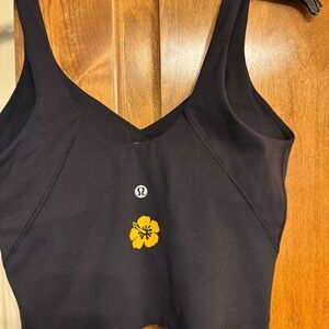 New NWT Lululemon Hawaii Exclusive Hibiscus Align Sports Bra Size 8